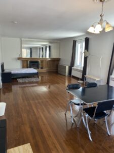 Chambre à louer meublée